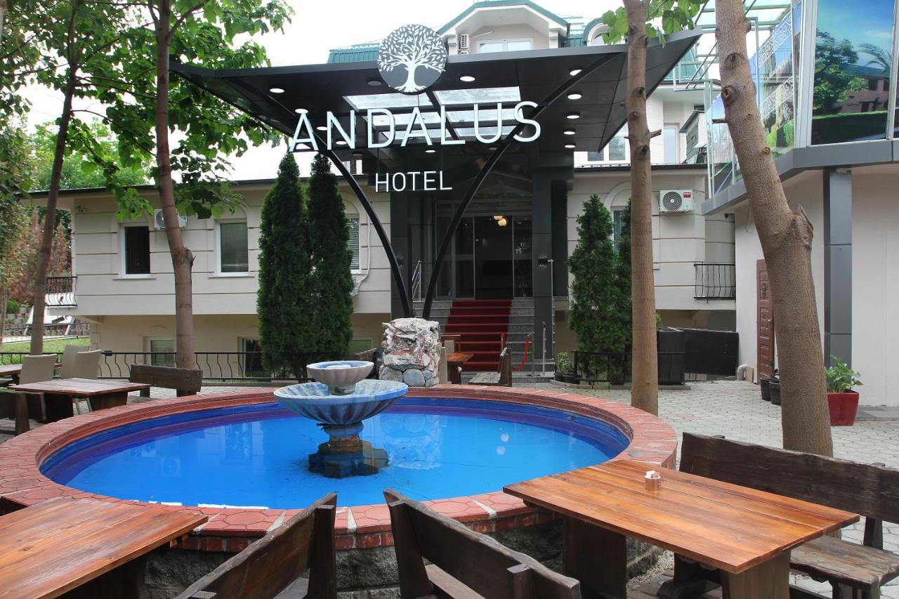 Hotel Andalus Skopje Exterior foto